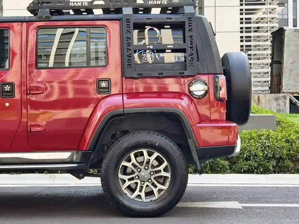 Beijing BJ40