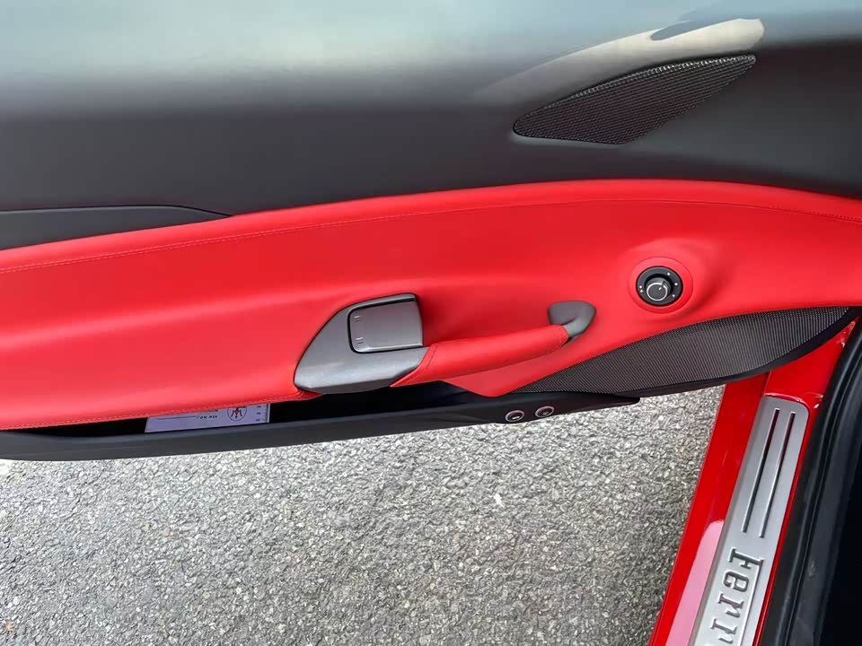 Ferrari 488