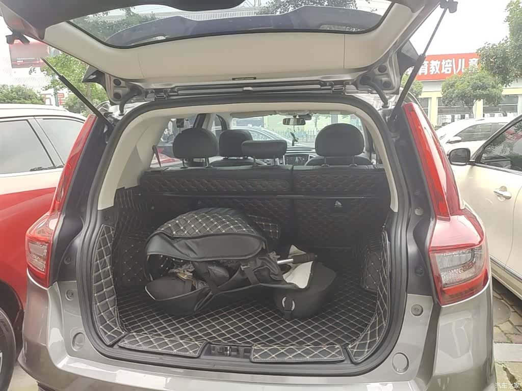 Geely X6, 2018 19