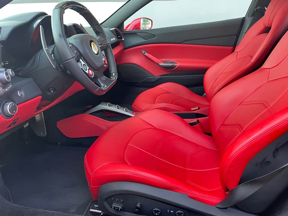 Ferrari 488