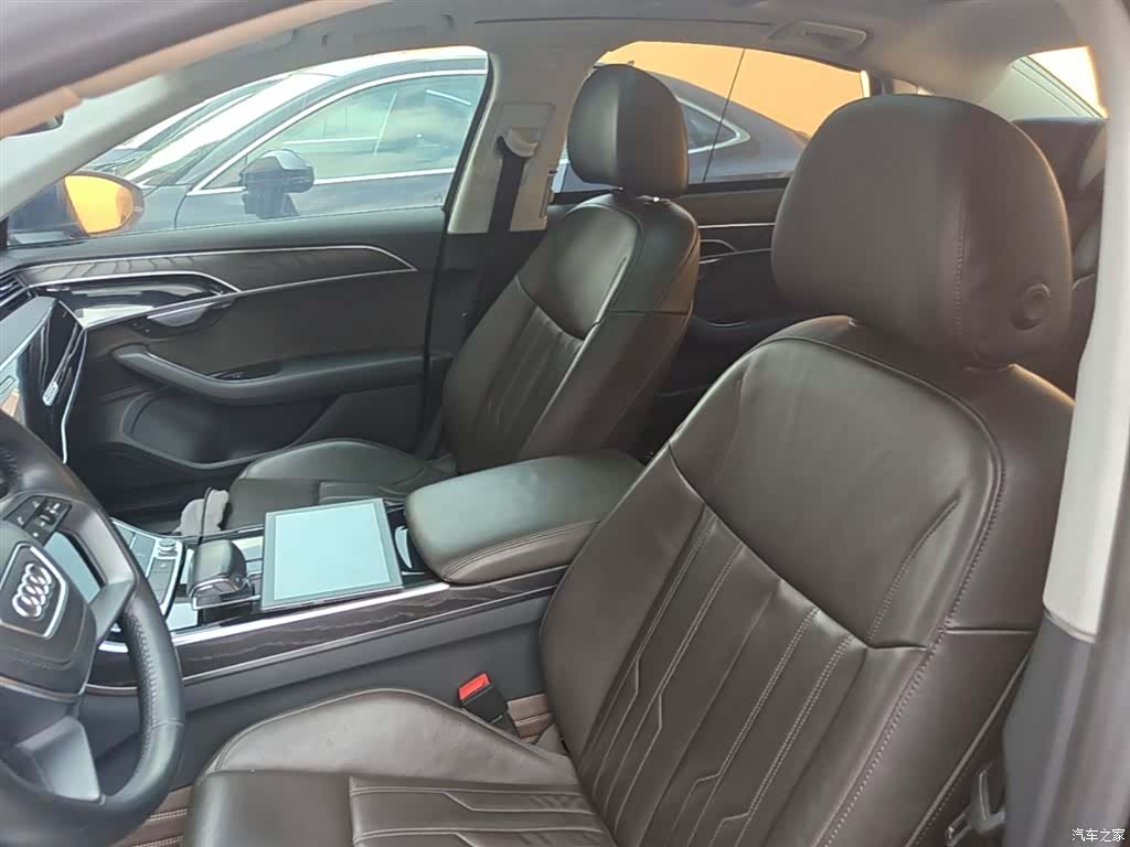 Audi A8L, 2018 15
