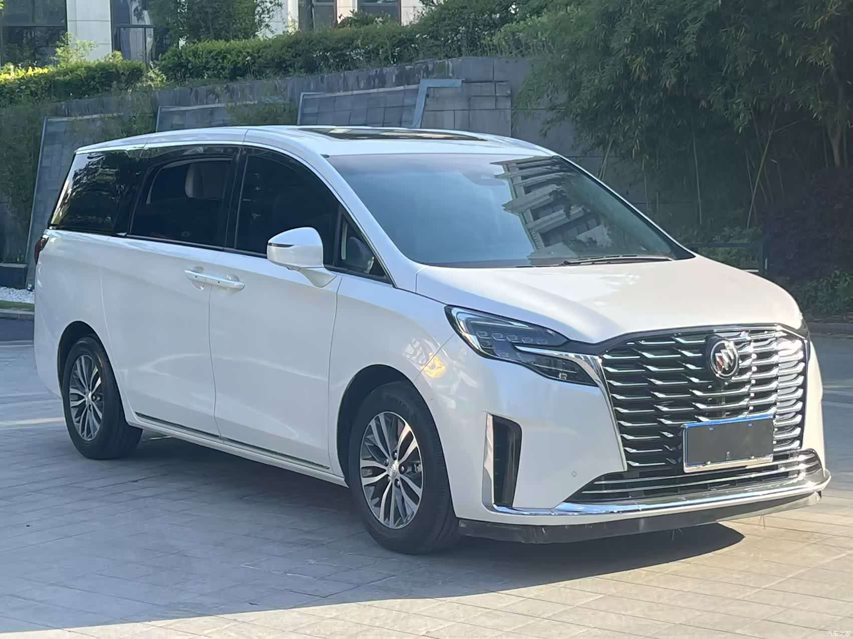 Buick GL8, 2023 3