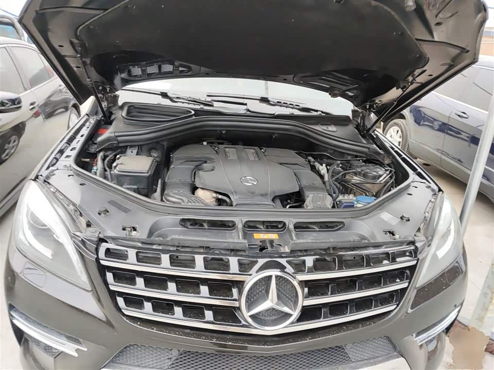 Mercedes-Benz M class