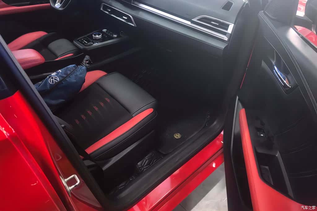 BYD E2, 2019 8