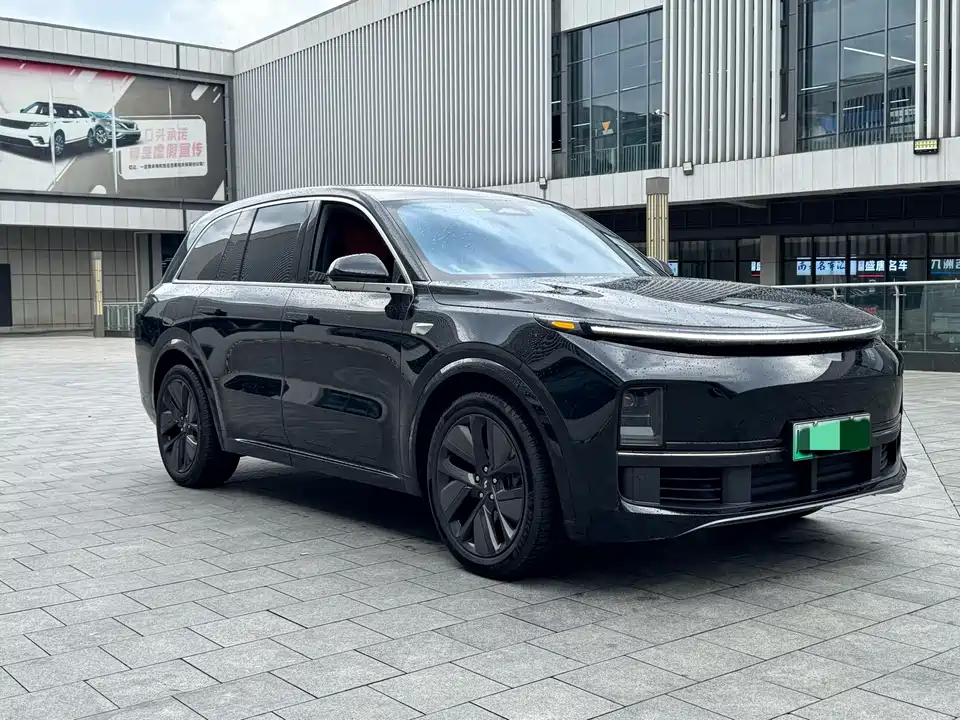 Li Auto Ideal L8
