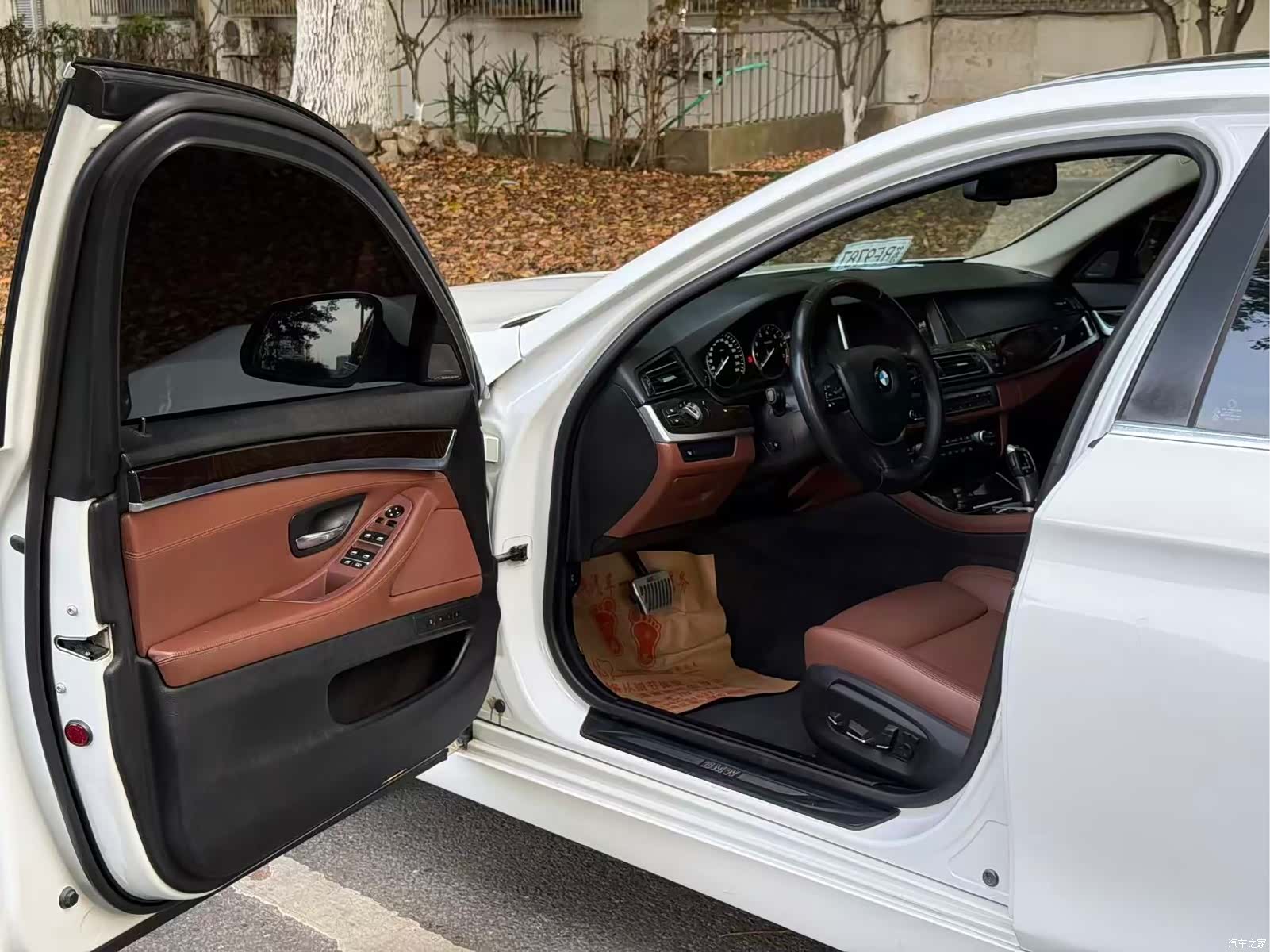 BMW 5 Series, 2015 11