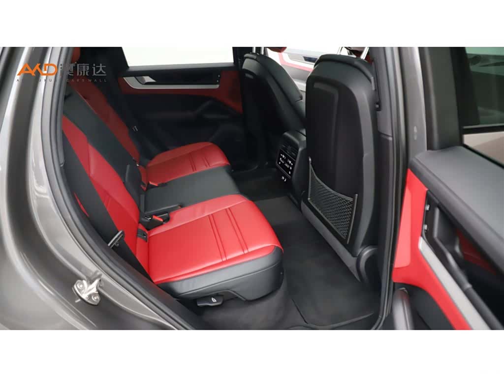 Porsche Cayenne, 2024 8