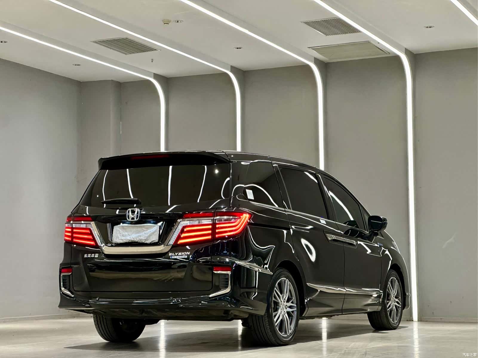 Honda Elysion, 2021 7