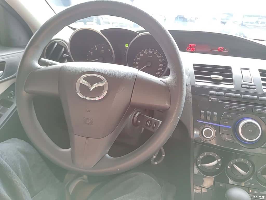 Mazda 3, 2016 10
