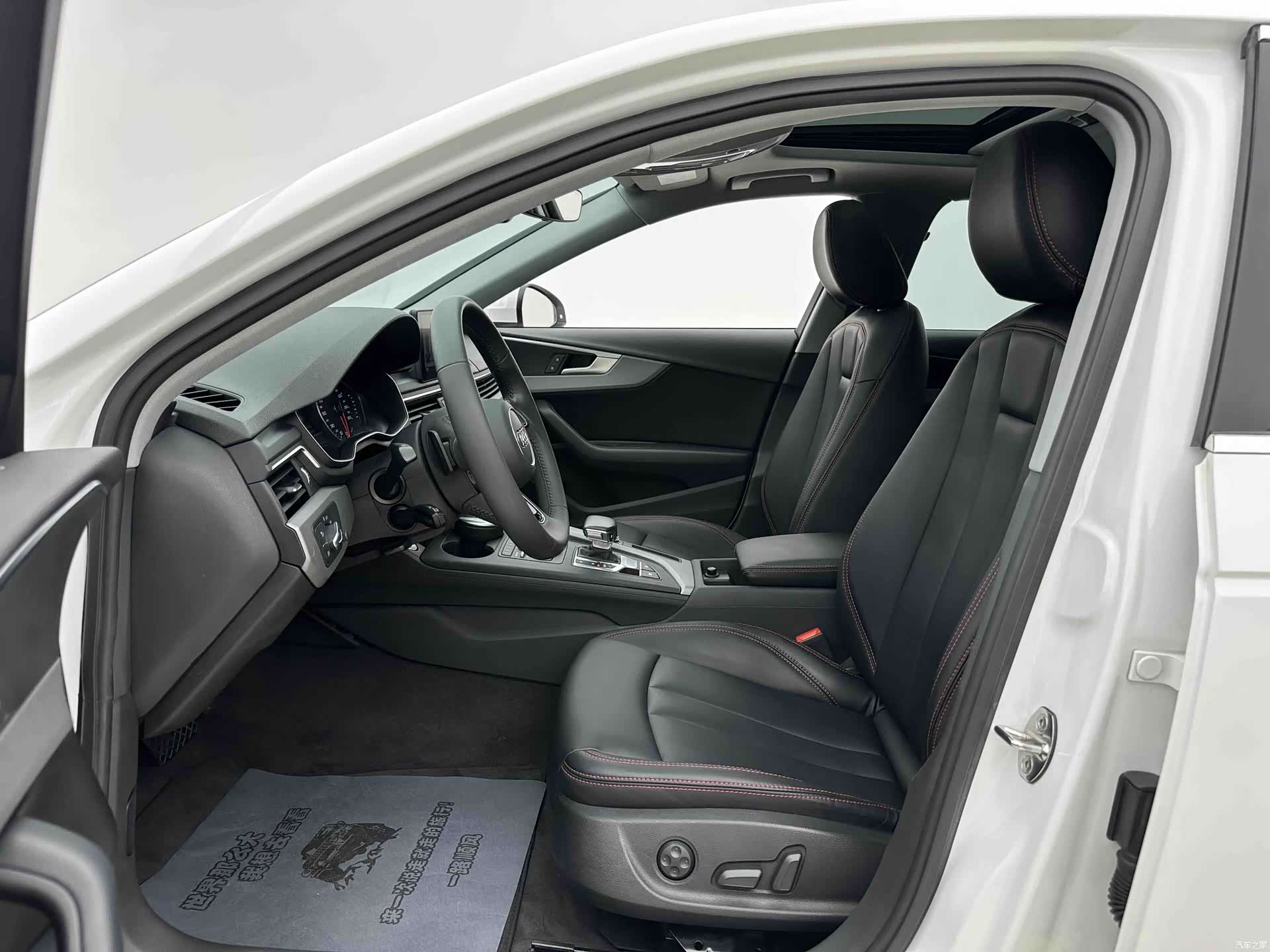 Audi A4L, 2018 9
