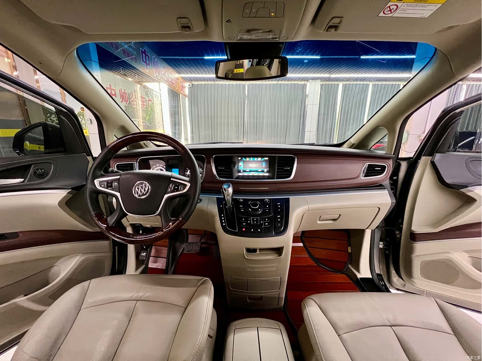 Buick GL8, 2019 16