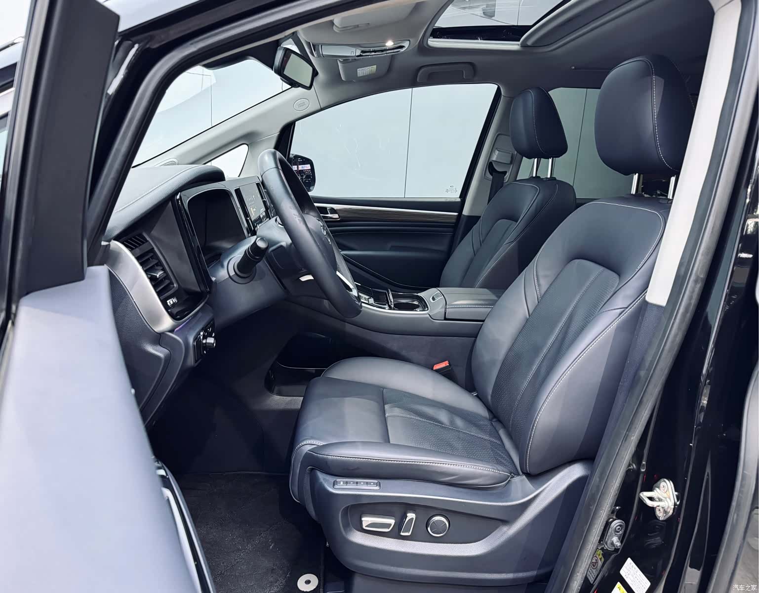 Trumpchi M8, 2022 9