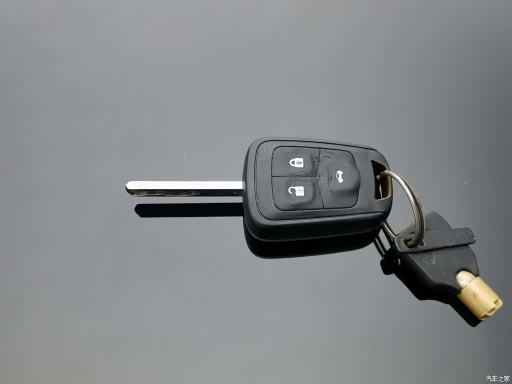 Chevrolet SE, 2013 19