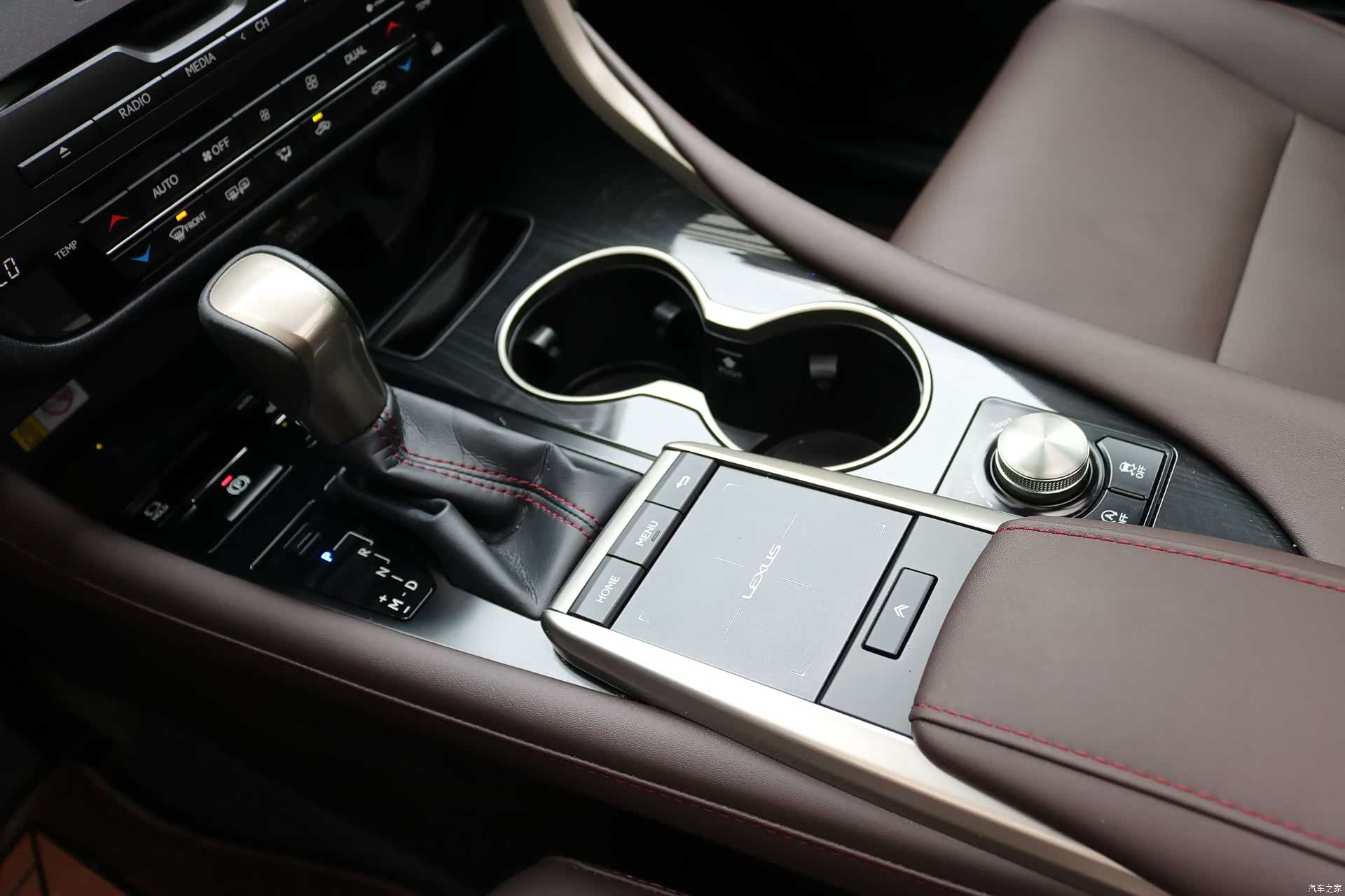 Lexus RX, 2021 13