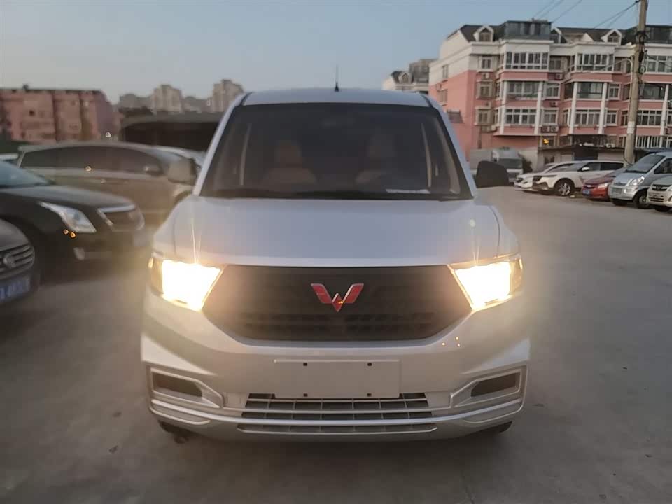 Wuling Wuling Hongguang V