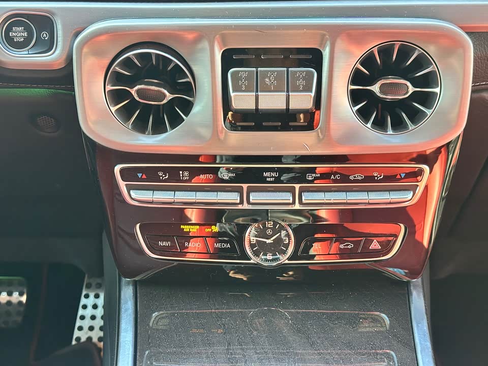 Mercedes-Benz G-class