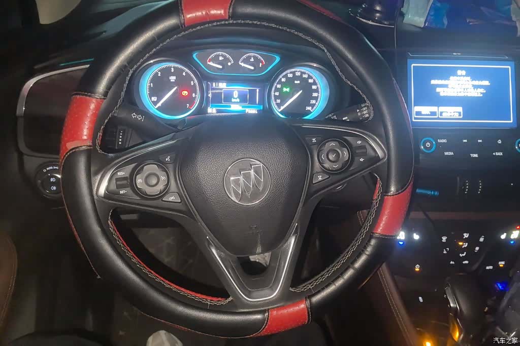 Buick Envision Plus, 2018 15