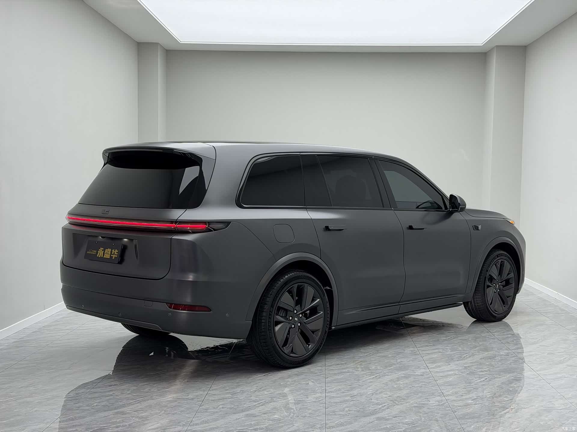 Li Auto L9, 2024 3