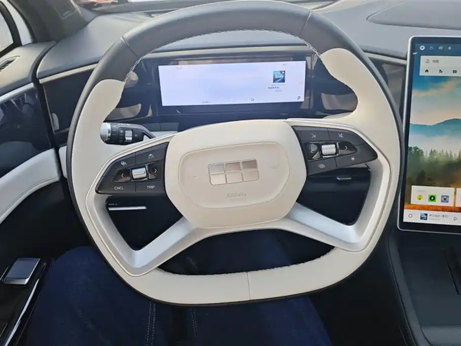 Geely Galaxy Galaxy L7