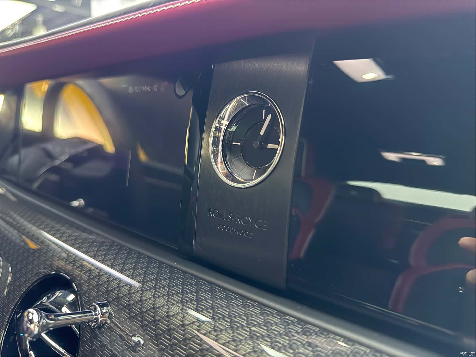 Rolls-Royce Spectre, 2025 25