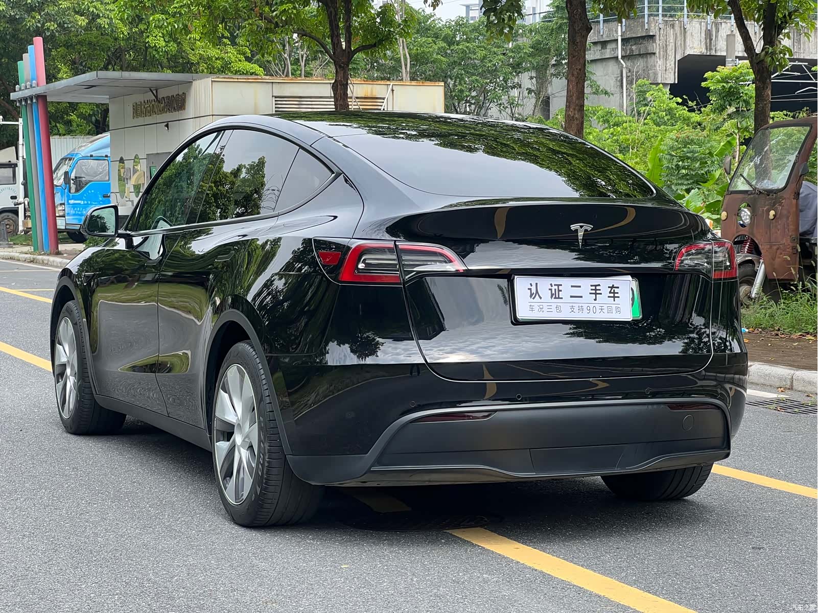 Tesla Model Y, 2023 7