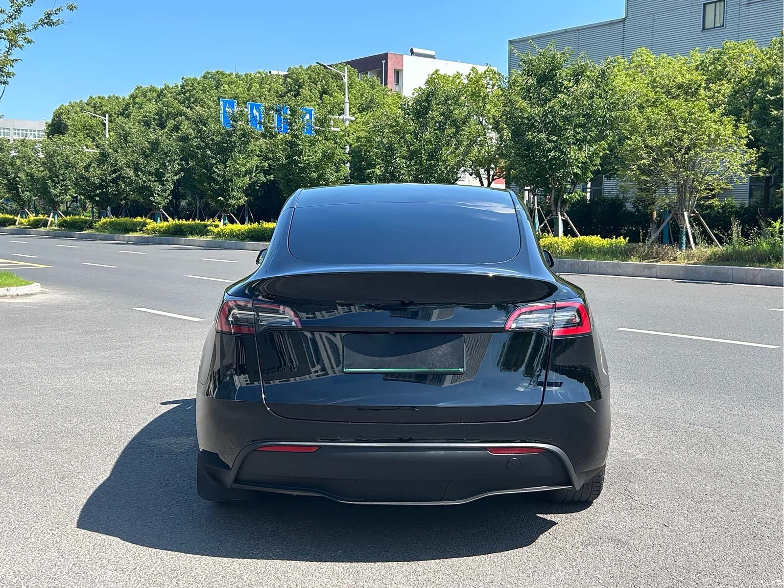 Tesla Model Y, 2021 9