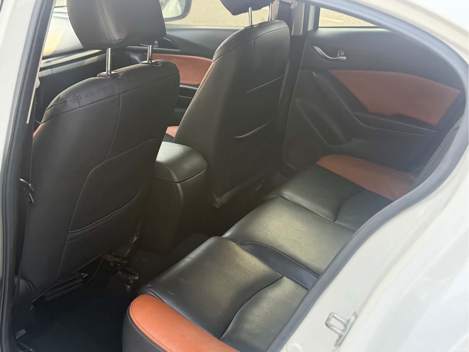 Mazda Mazda3, 2016 все фото