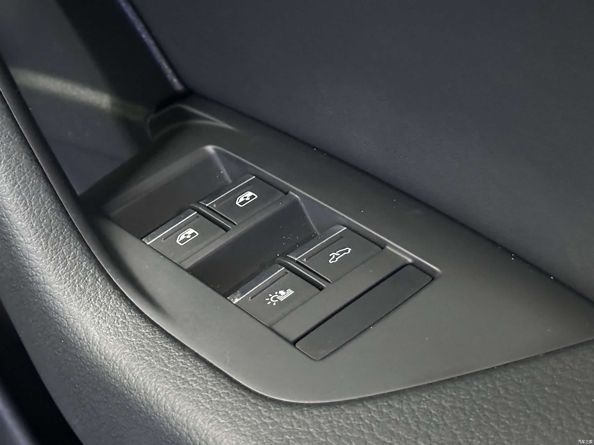 Audi A6L, 2020 23