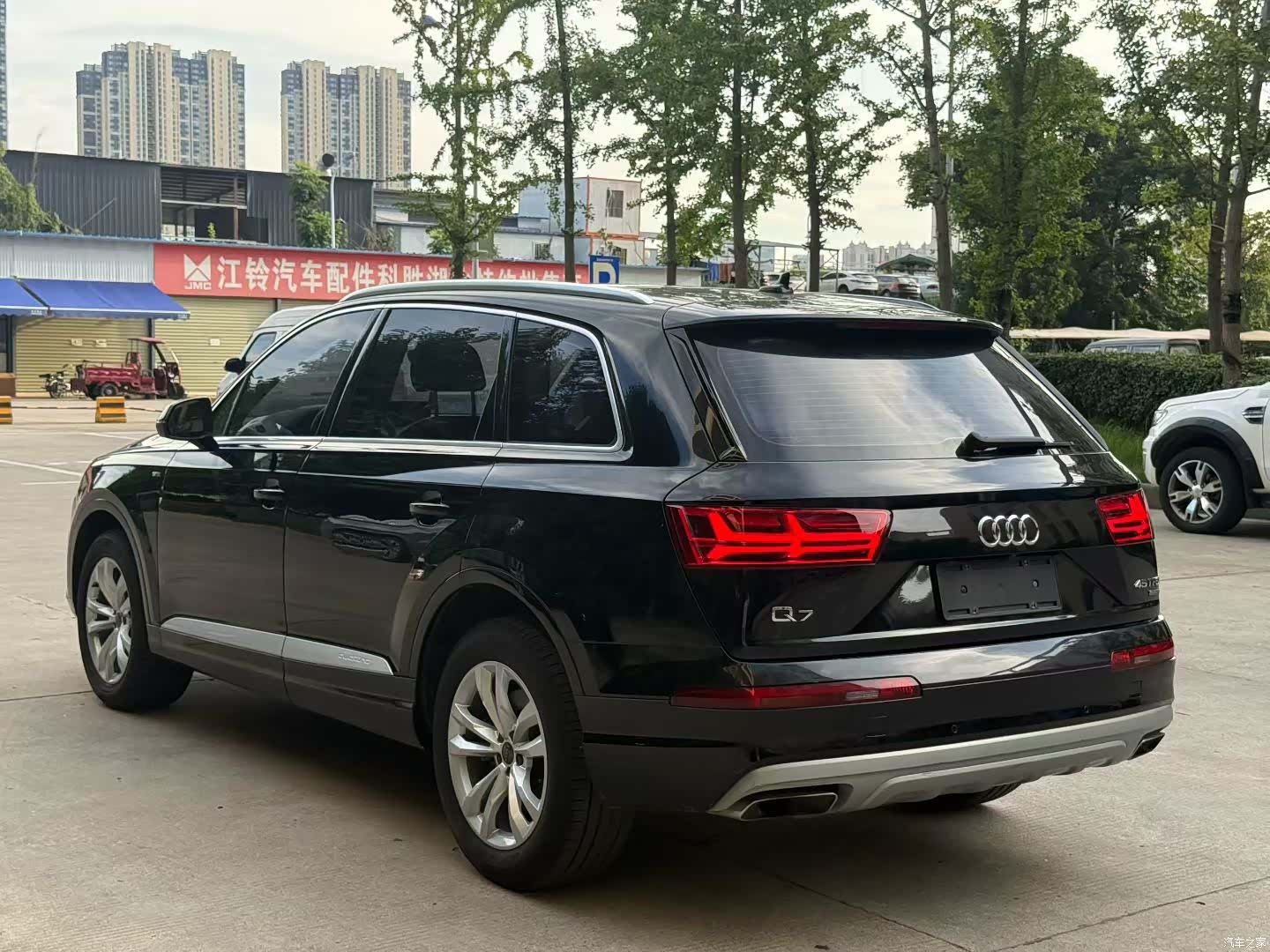 Audi Q7, 2016 13