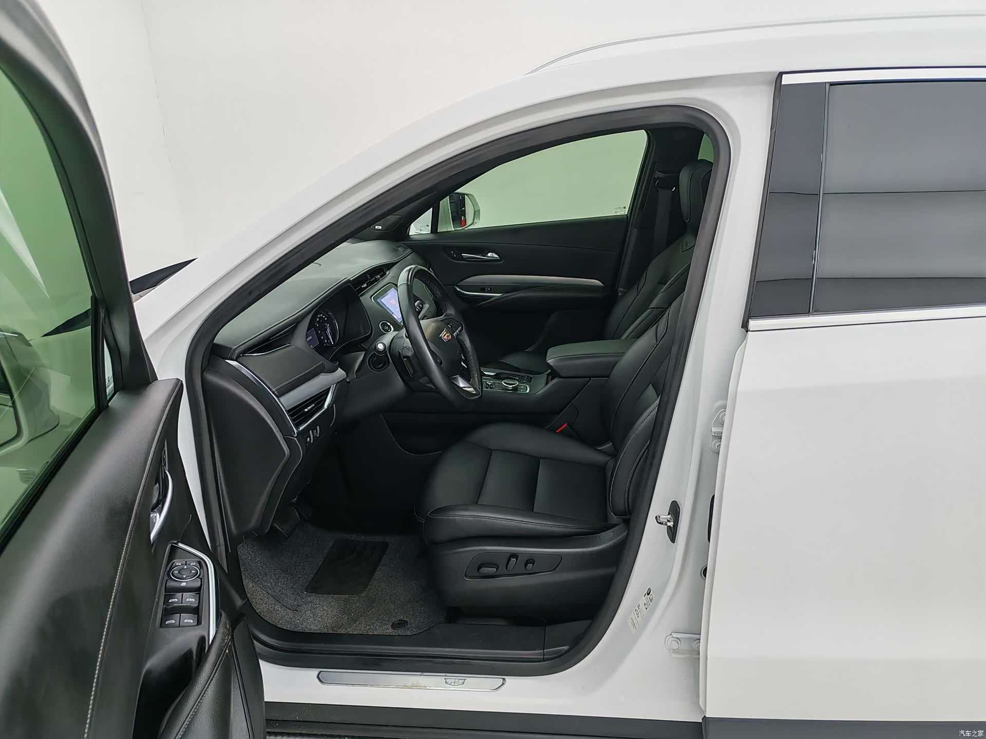 Cadillac XT4, 2021 7