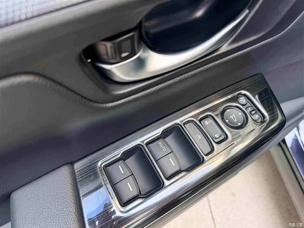 Honda Breeze, 2023 4