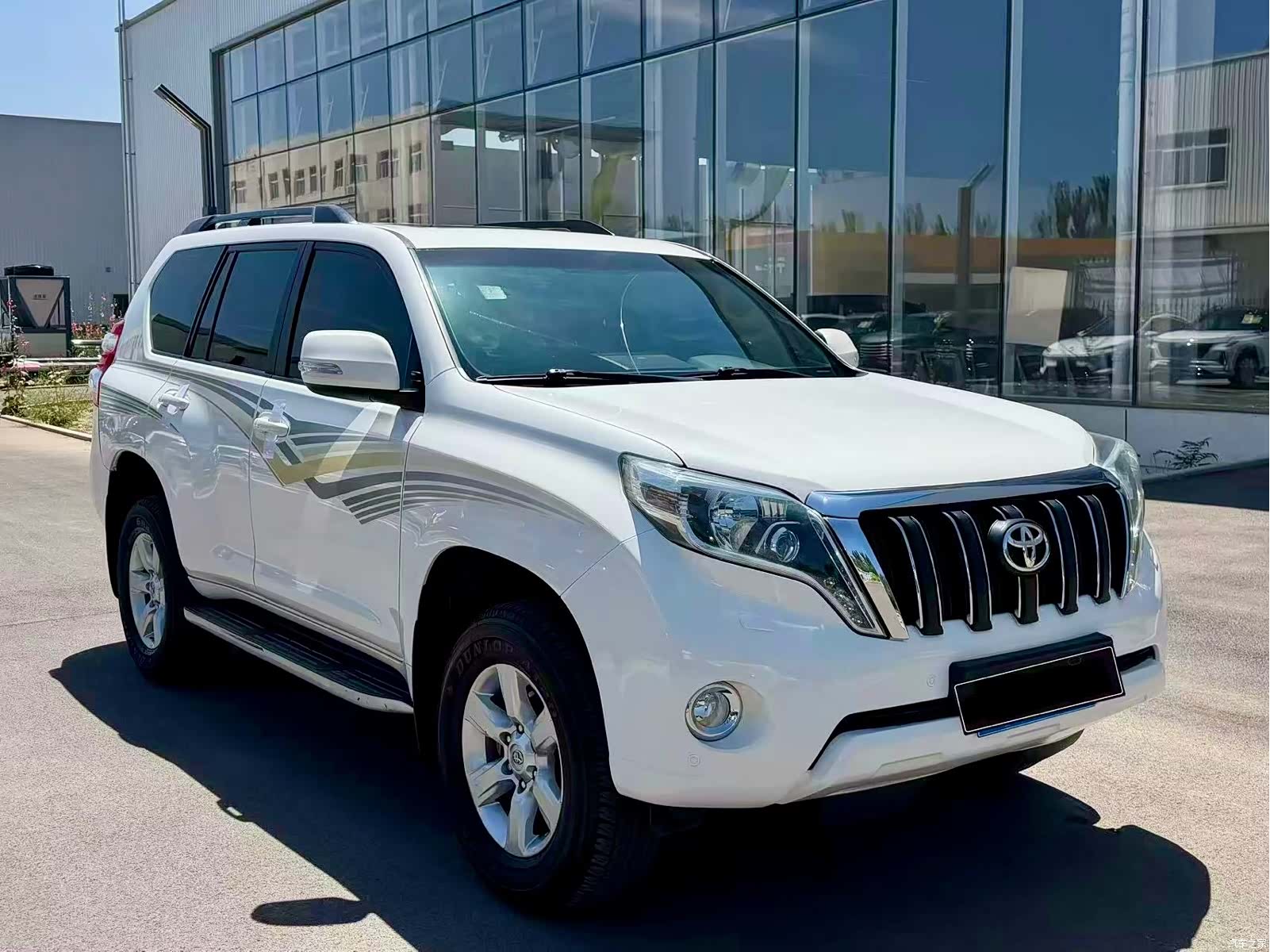 Toyota Prado, 2016 3