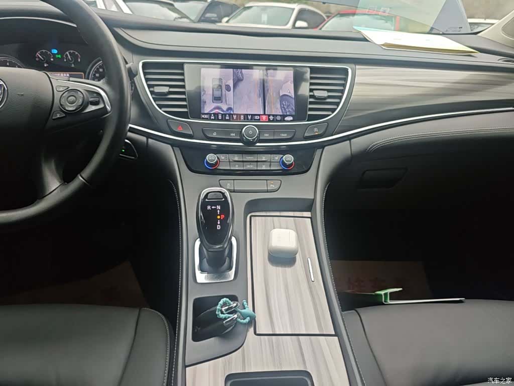 Buick LaCrosse, 2022 13