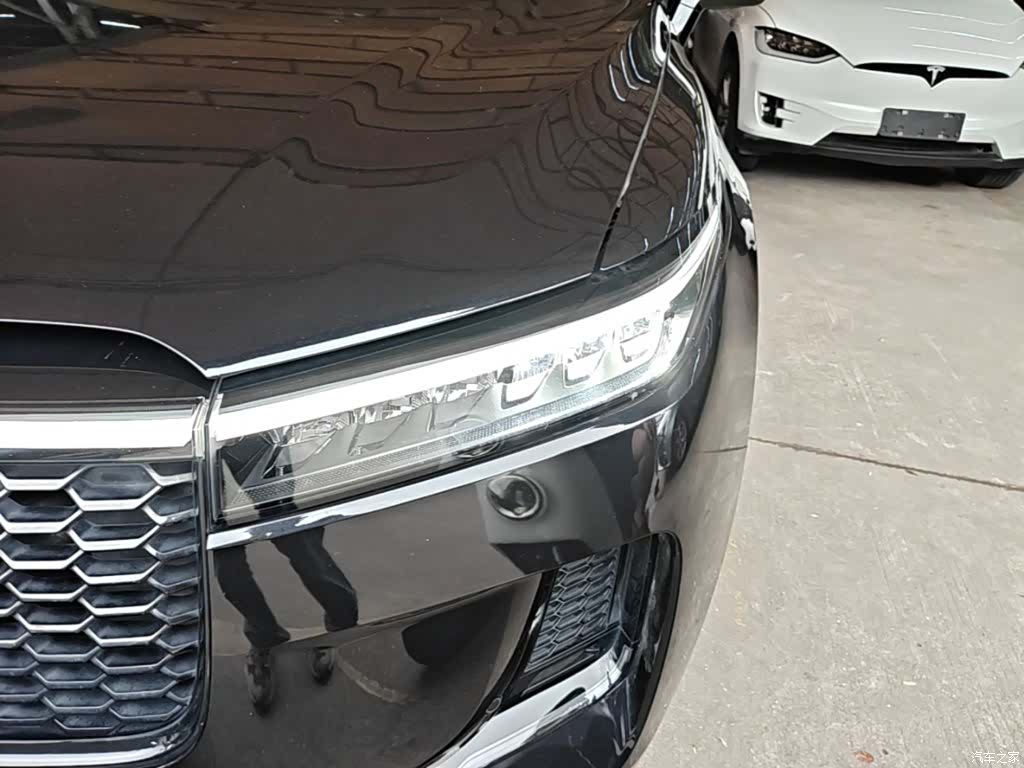 Li Auto ONE, 2022 24