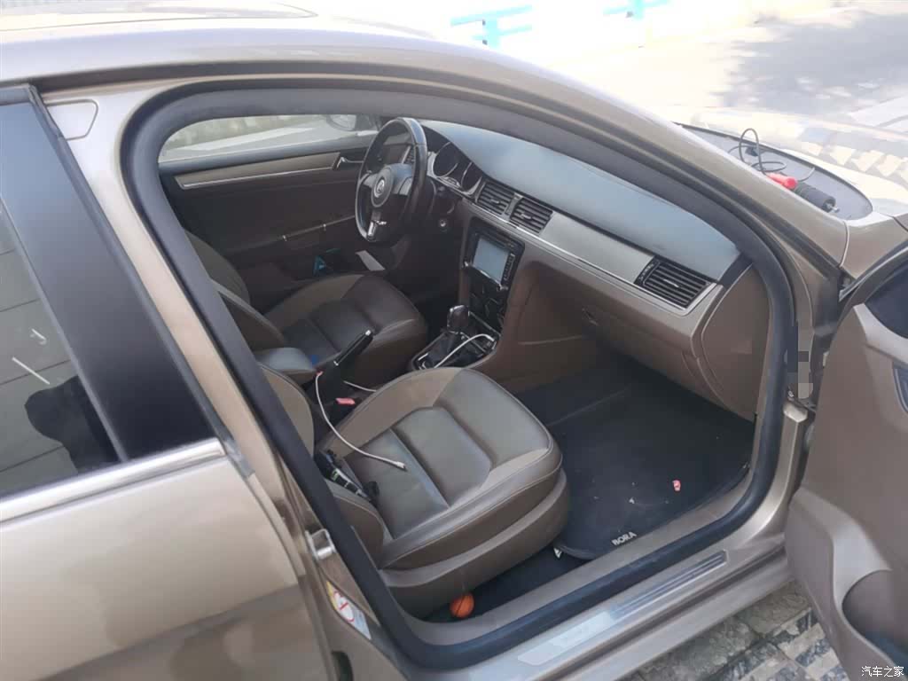 Volkswagen Bora, 2015 19