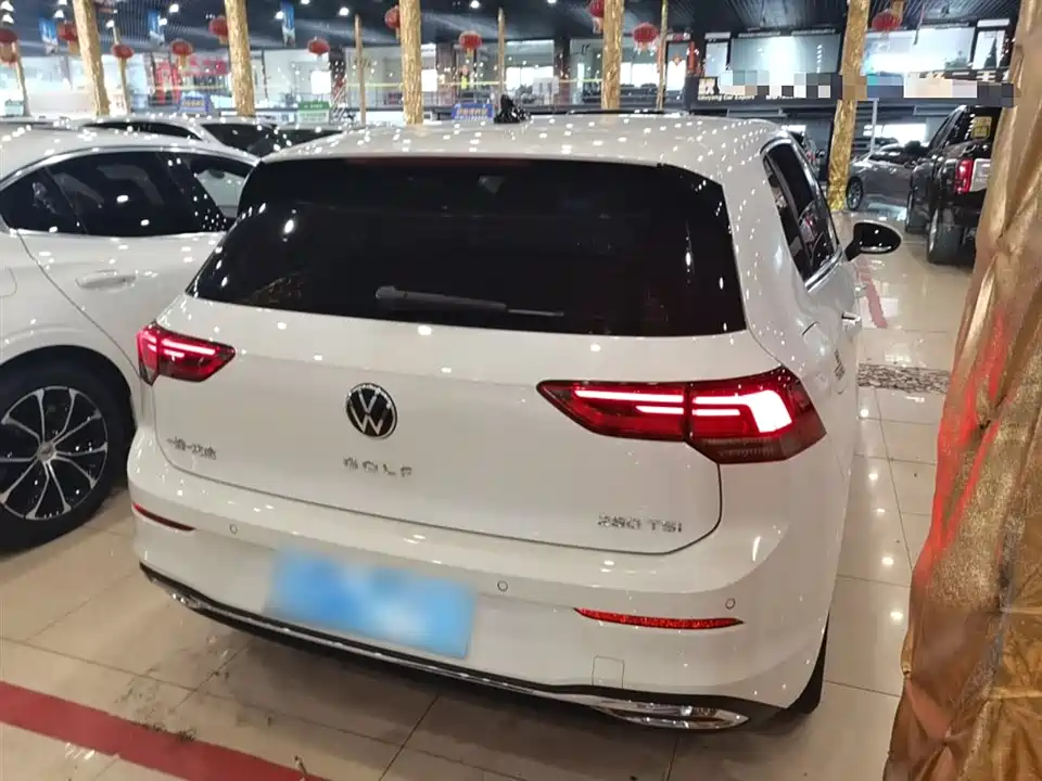 Volkswagen golf