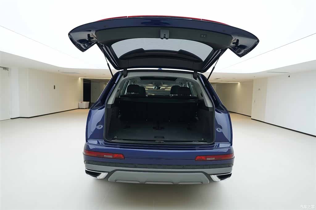 Audi Q7, 2021 6