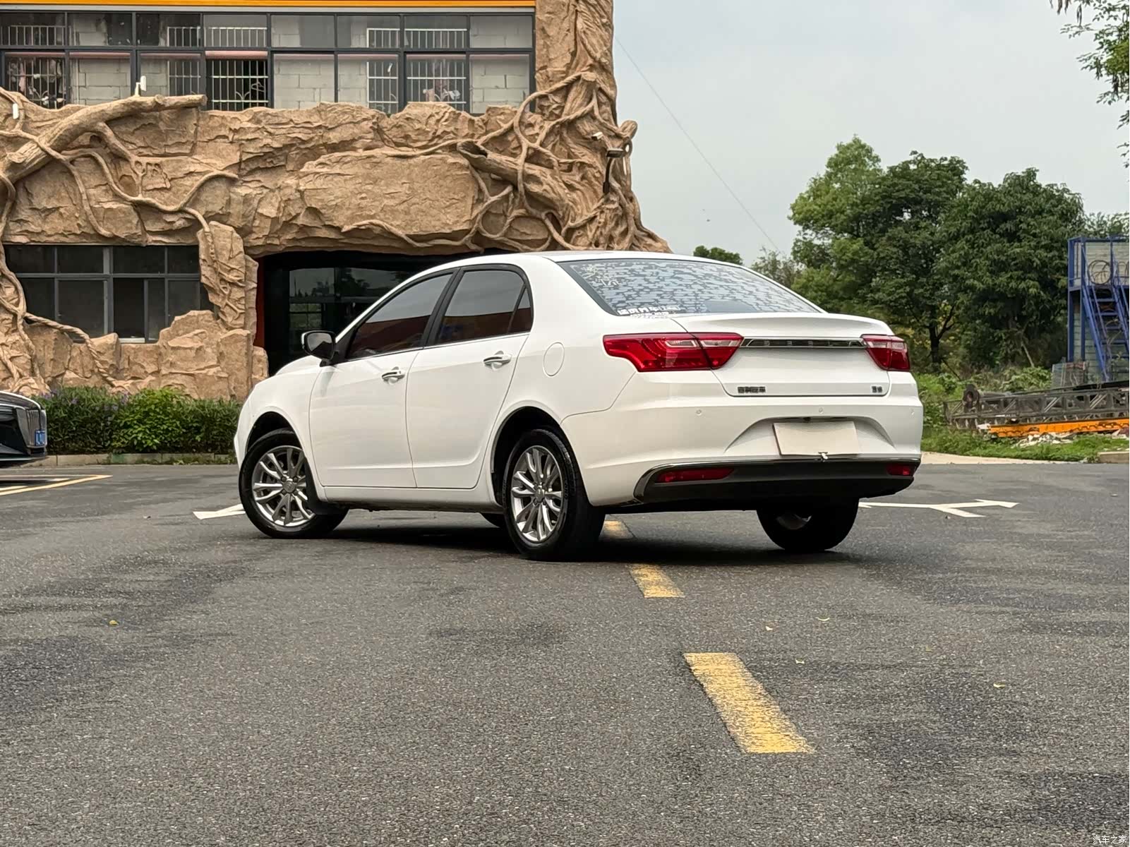 Geely VI, 2019 3