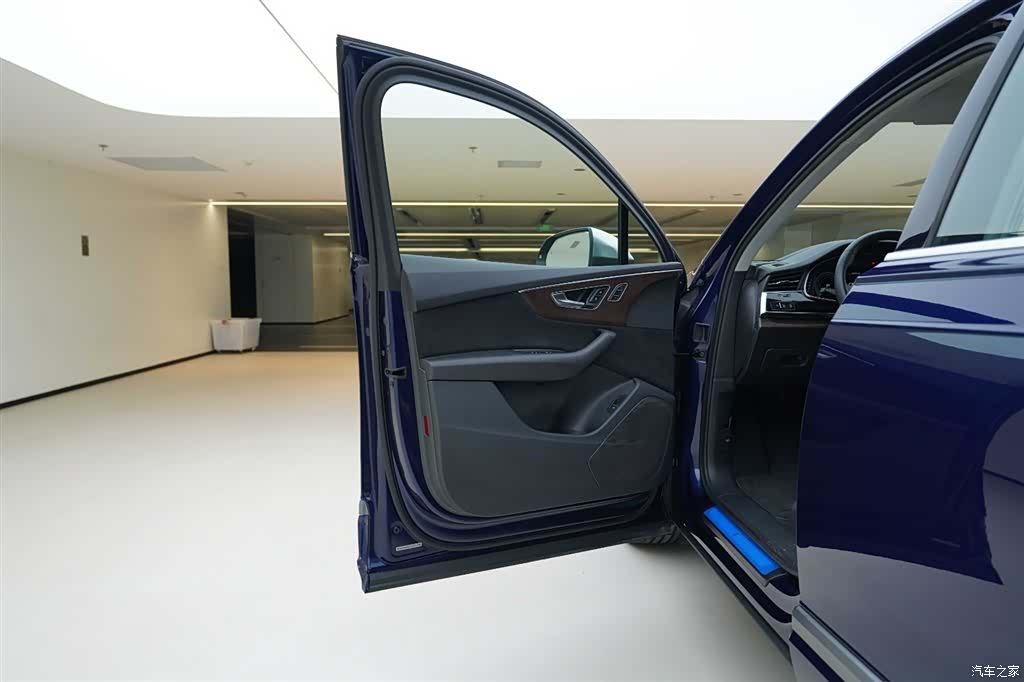 Audi Q7, 2021 17