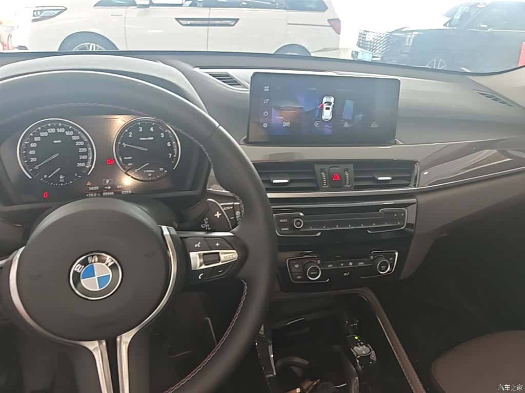 BMW X1, 2018 10