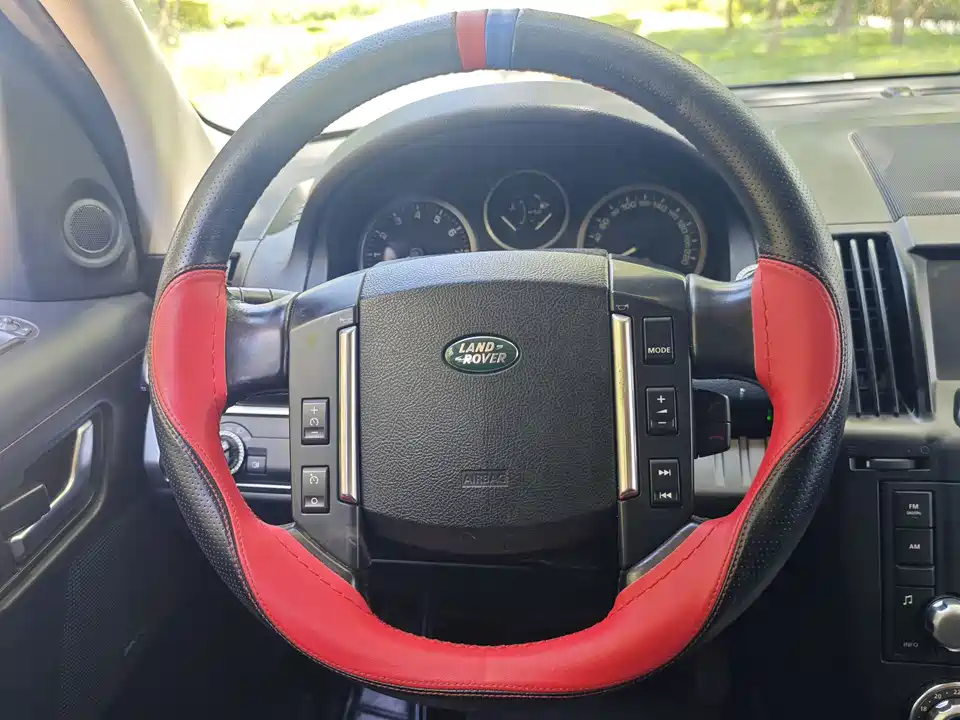 Land Rover Freelander 2