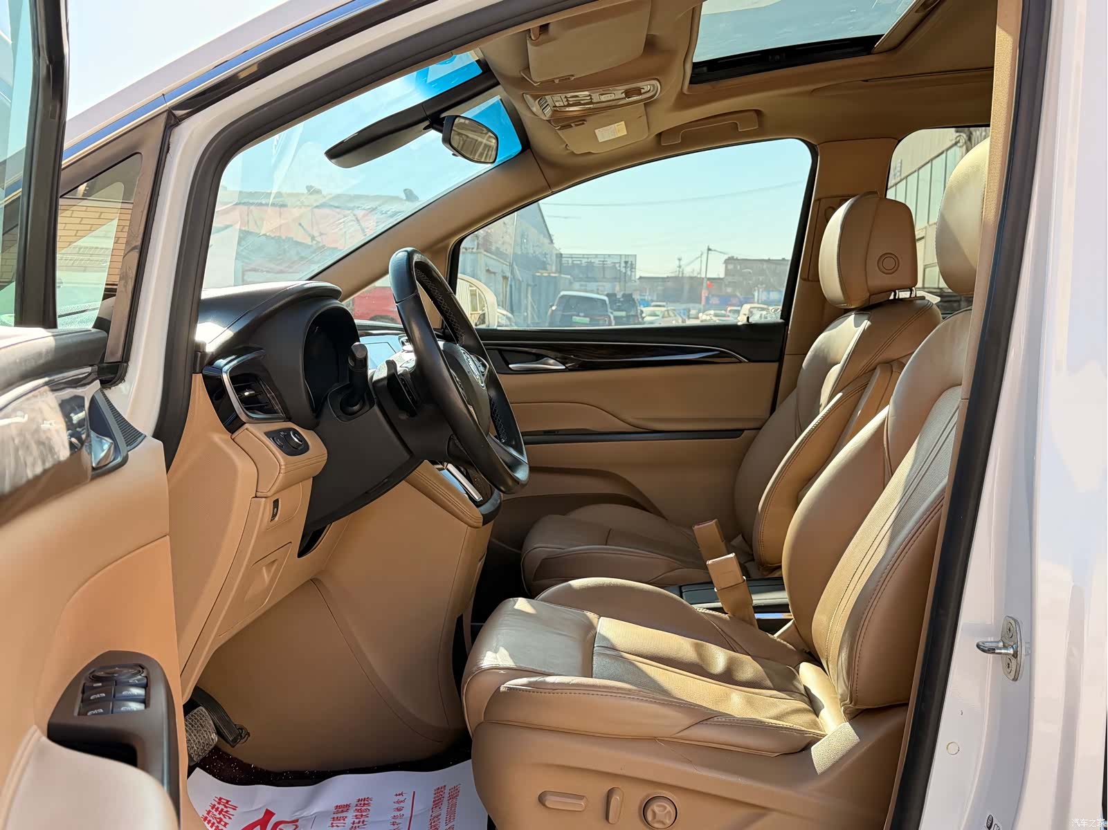 Buick GL8, 2019 11