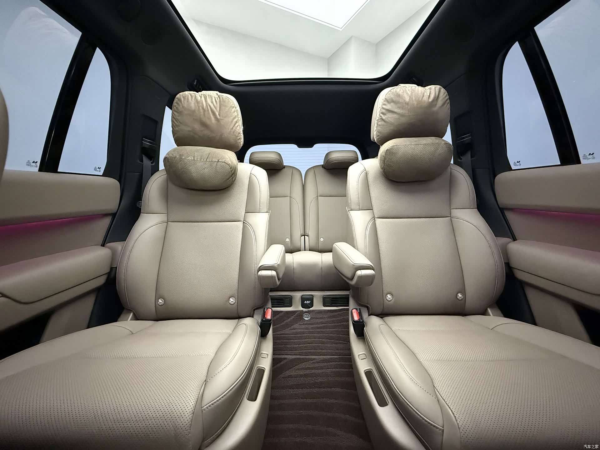 Li Auto L9, 2025 10