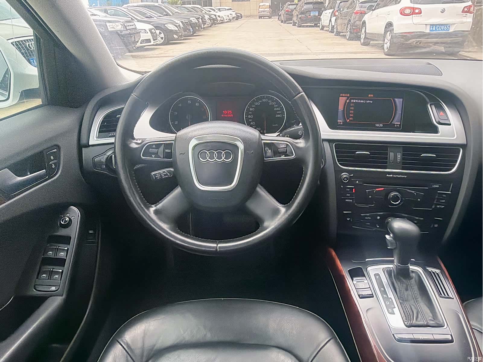 Audi A4L, 2011 13