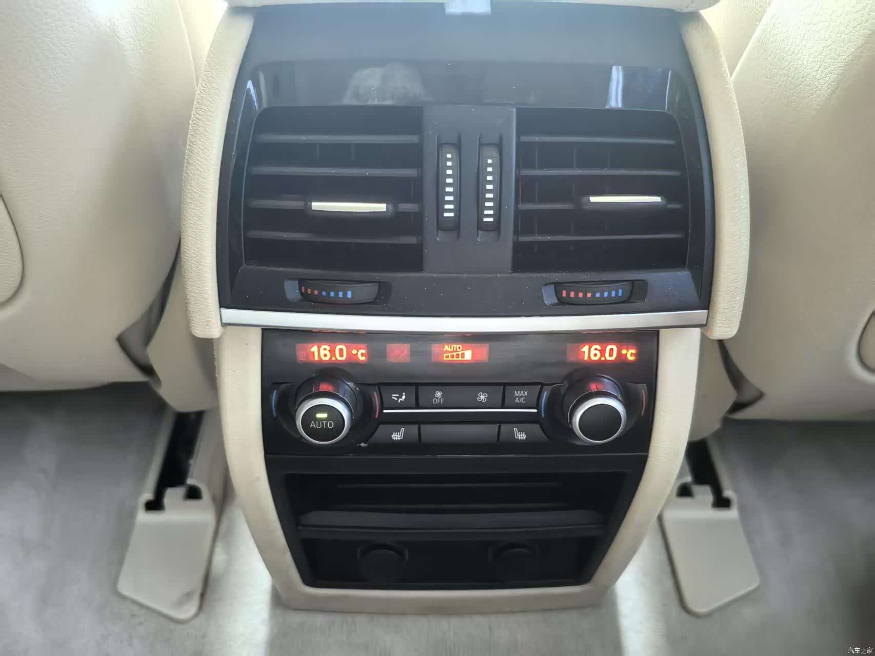 BMW X5, 2015 12