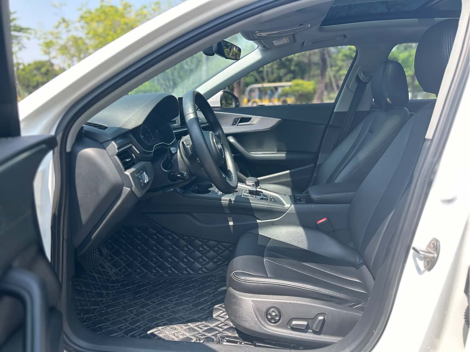 Audi A4L, 2020 14