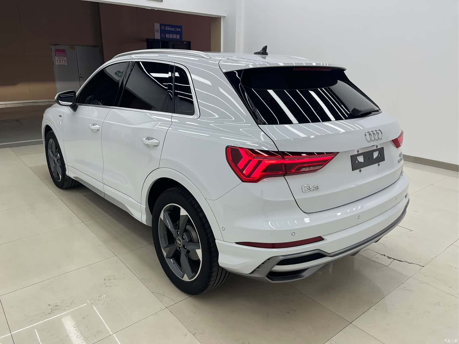 Audi Q3, 2022 7