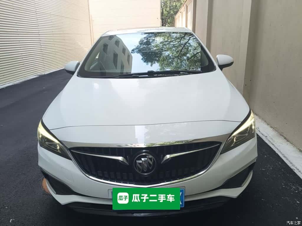 Buick Verano, 2017 3