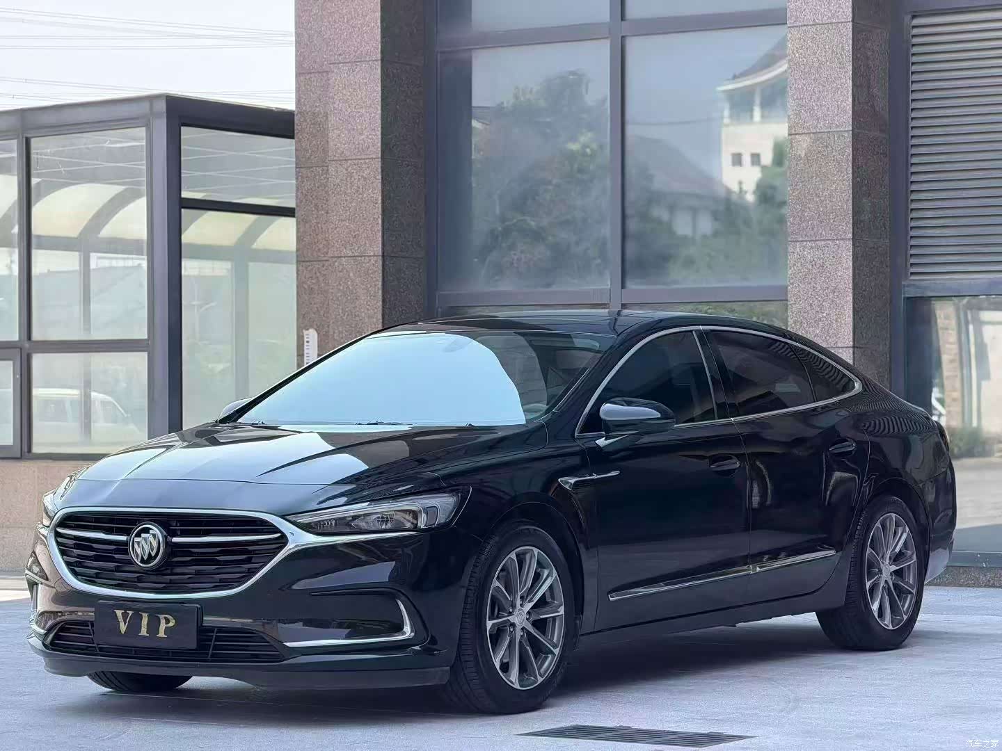 Buick LaCrosse, 2021 1