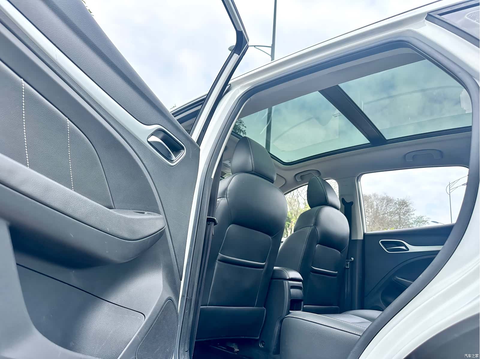 MG ZS, 2019 29